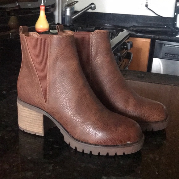 mia jody boot black